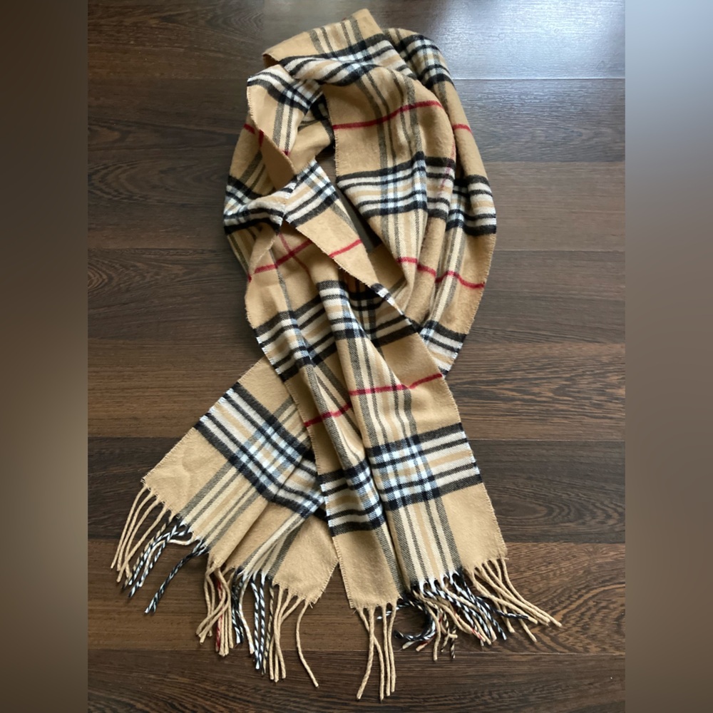 Cashmink V. Fraas Plaid Scarf with Fringe